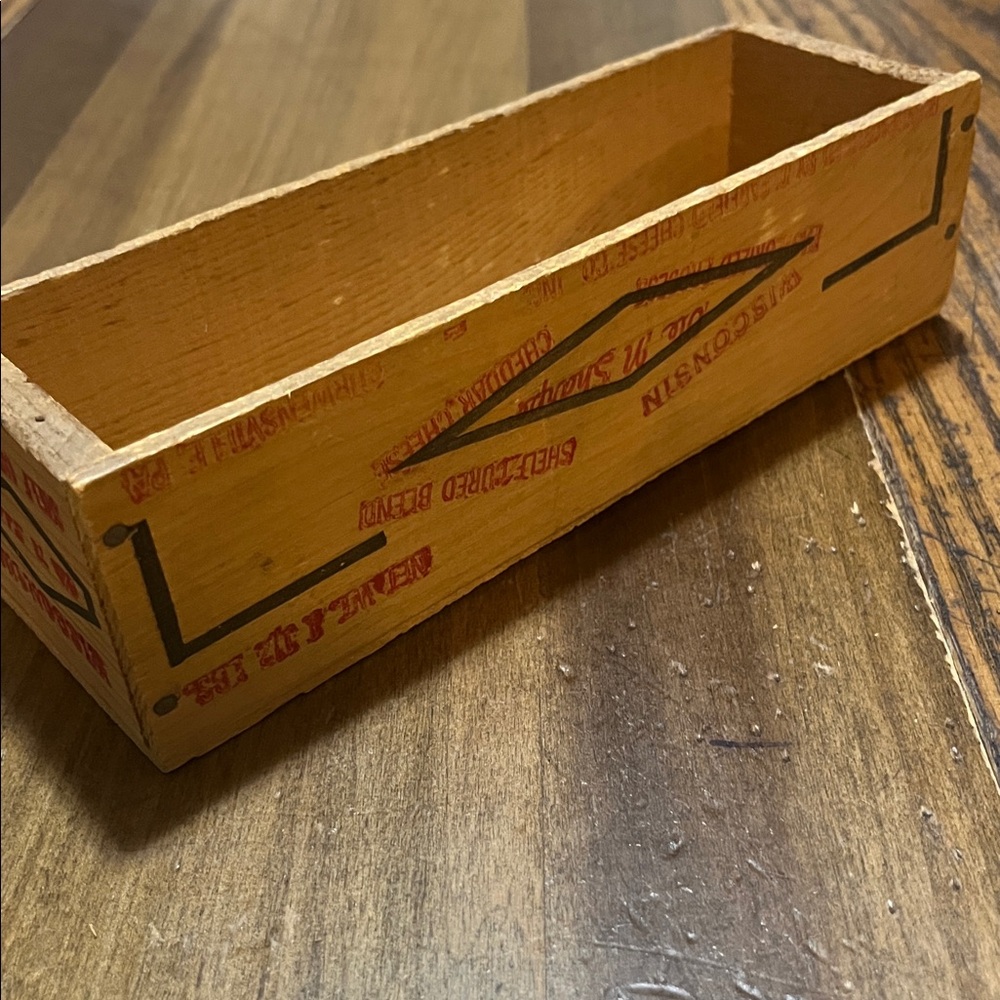 Wooden Wisconsin cheese Storage Box with Red Accents